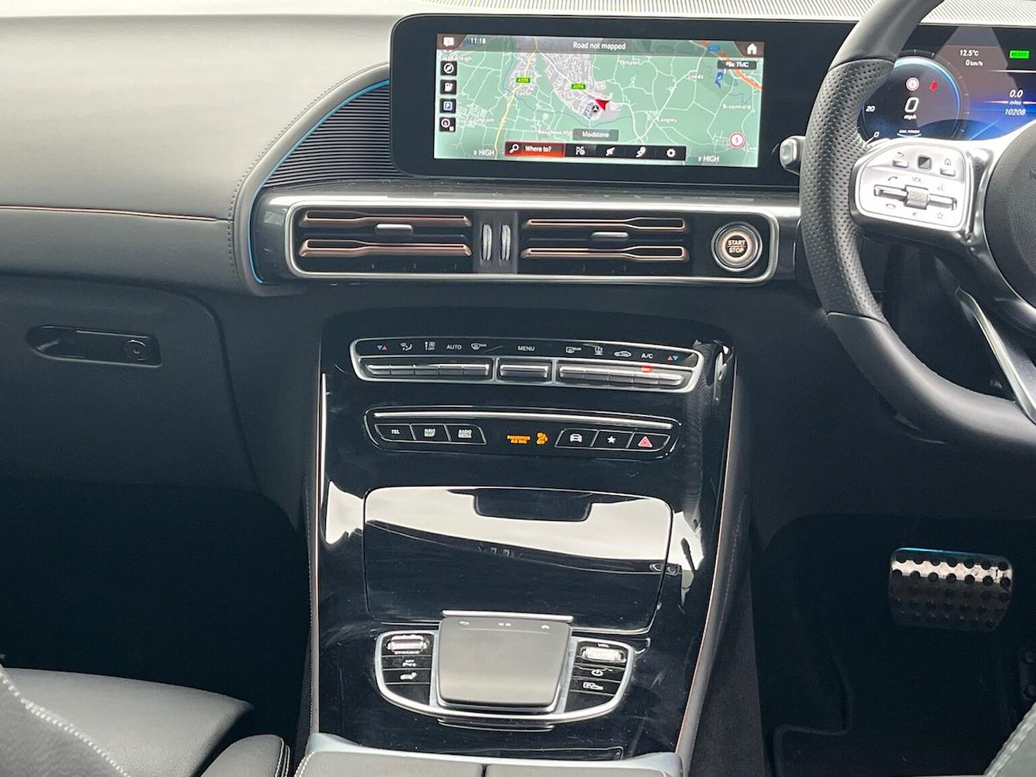 Used Mercedes-Benz EQC 2023 for sale - 76859170: Photo 14