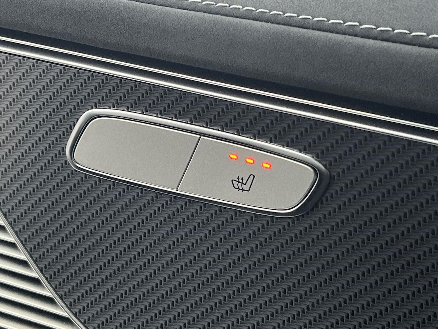 Used Mercedes-Benz EQC 2023 for sale - 76859170: Photo 31