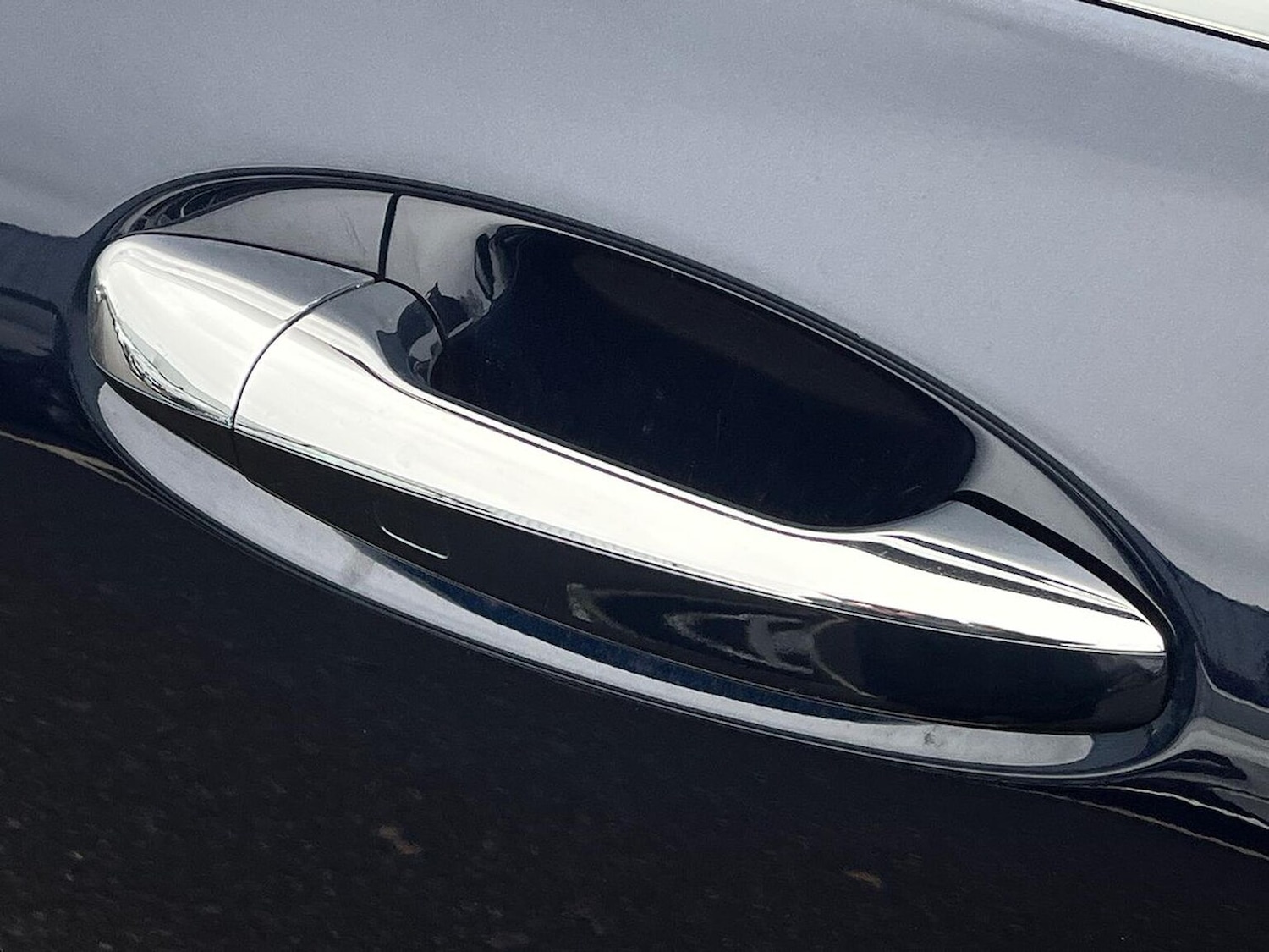 Used Mercedes-Benz EQC 2023 for sale - 76859170: Photo 38