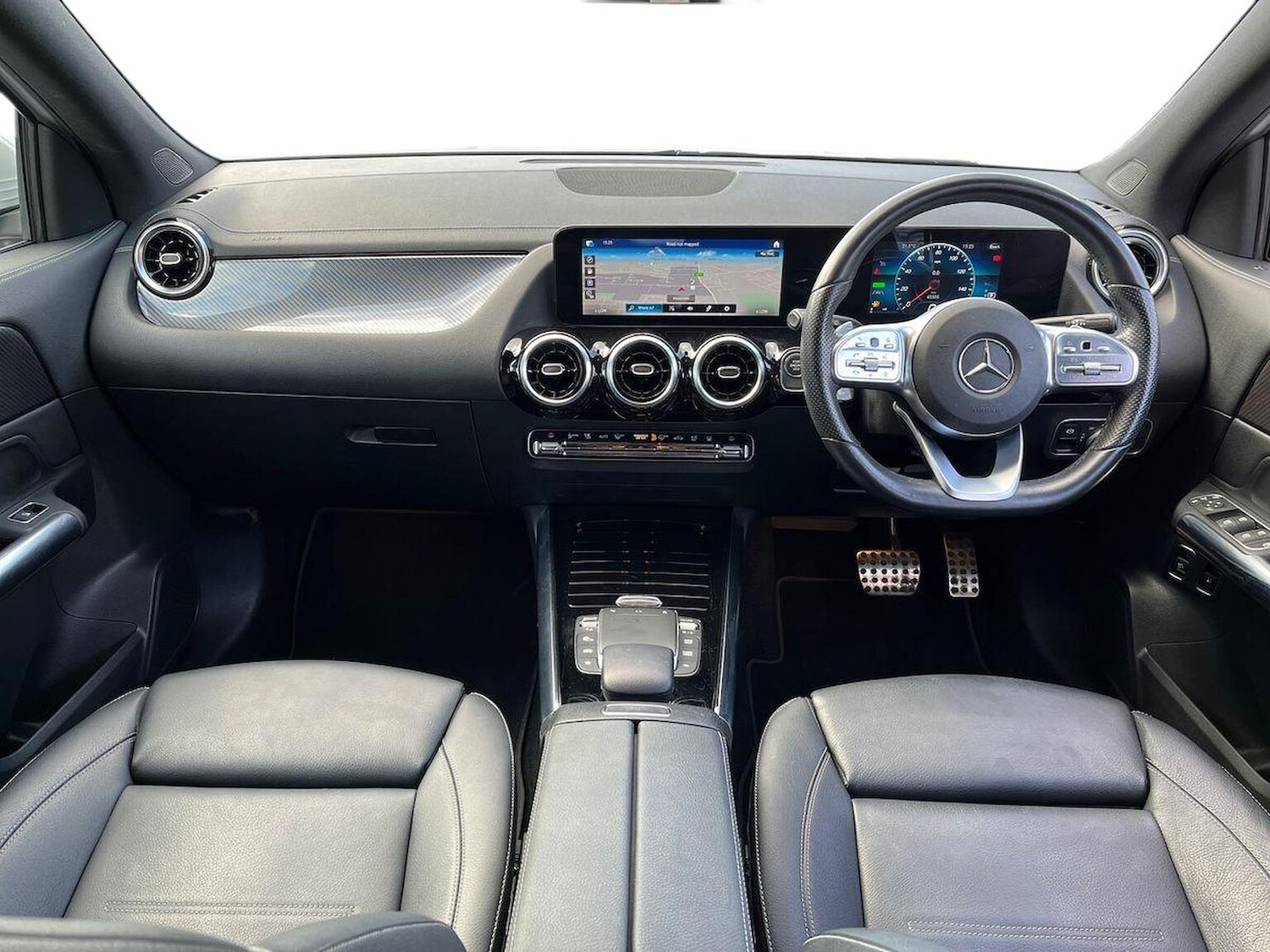 Used Mercedes-Benz GLA 2021 for sale - 76127245: Photo 8