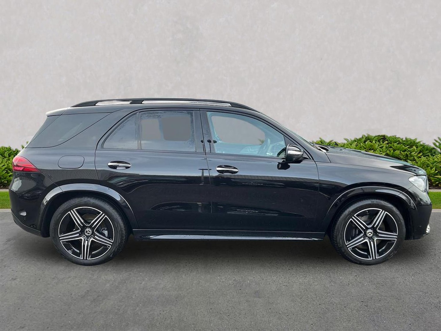 Used Mercedes-Benz GLE 2025 for sale - 77056736: Photo 5