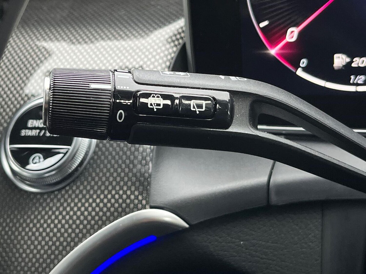 Used Mercedes-Benz GLC 2023 for sale - 76471005: Photo 29