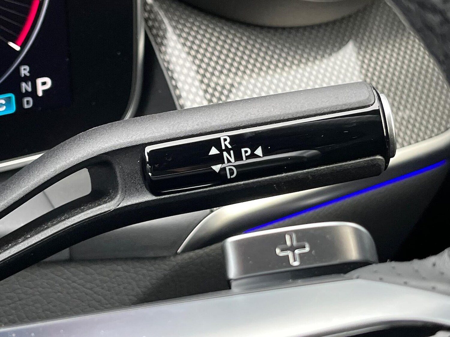 Used Mercedes-Benz GLC 2023 for sale - 76471005: Photo 30