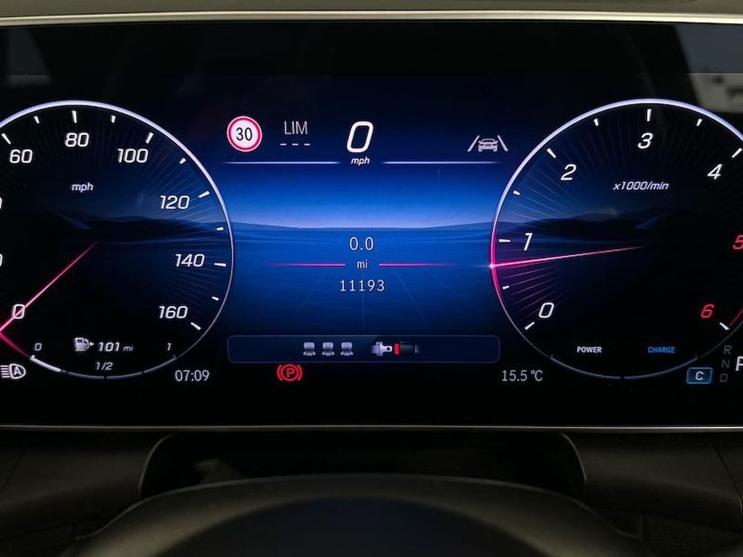 Used Mercedes-Benz GLC 2025 for sale - 76565477: Photo 5