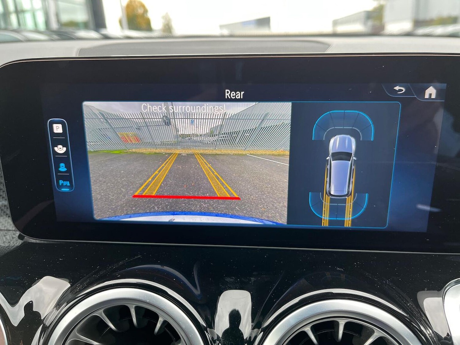 Used Mercedes-Benz GLB 2024 for sale - 76353610: Photo 23