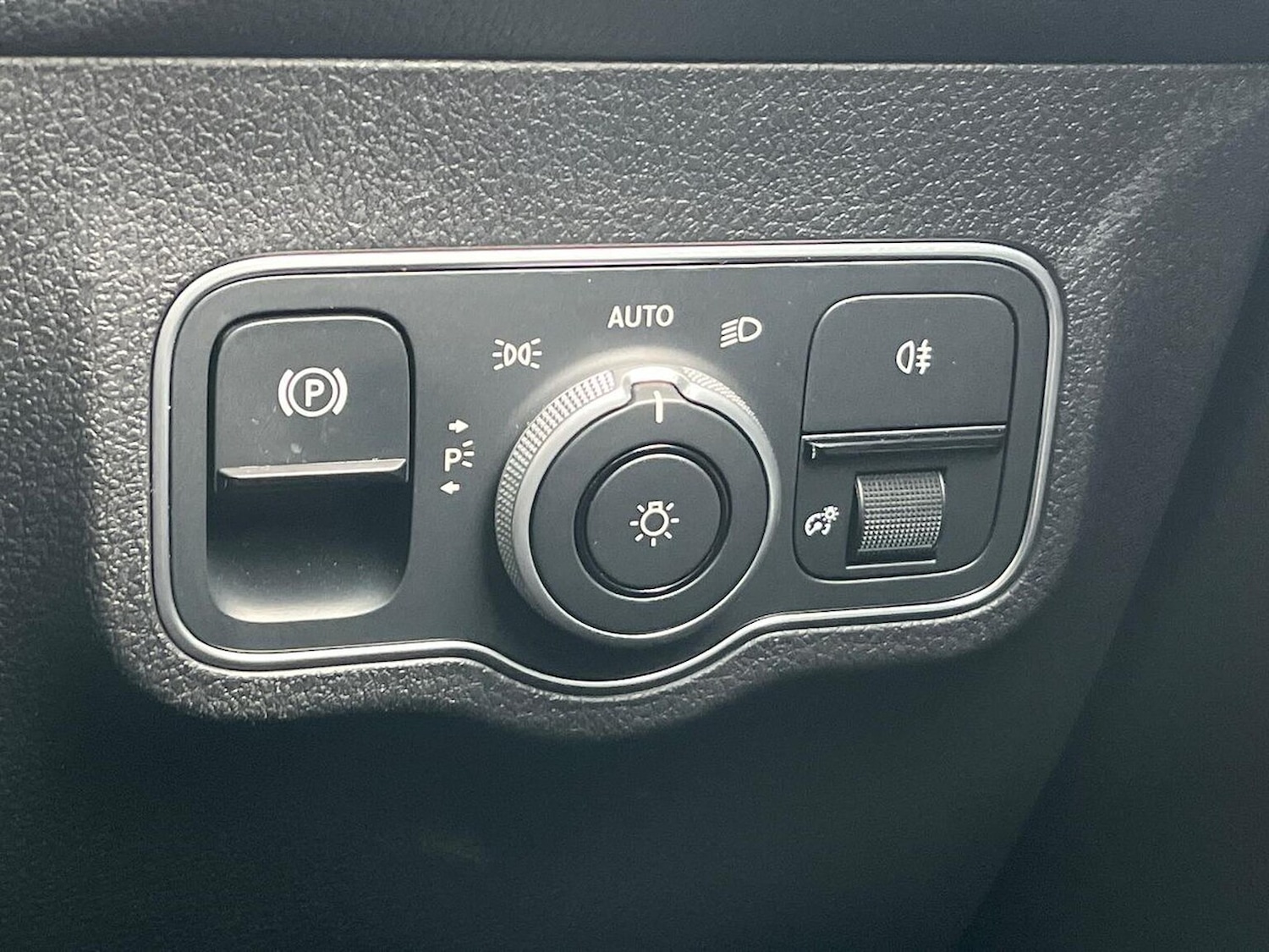 Used Mercedes-Benz GLB 2024 for sale - 76396953: Photo 22