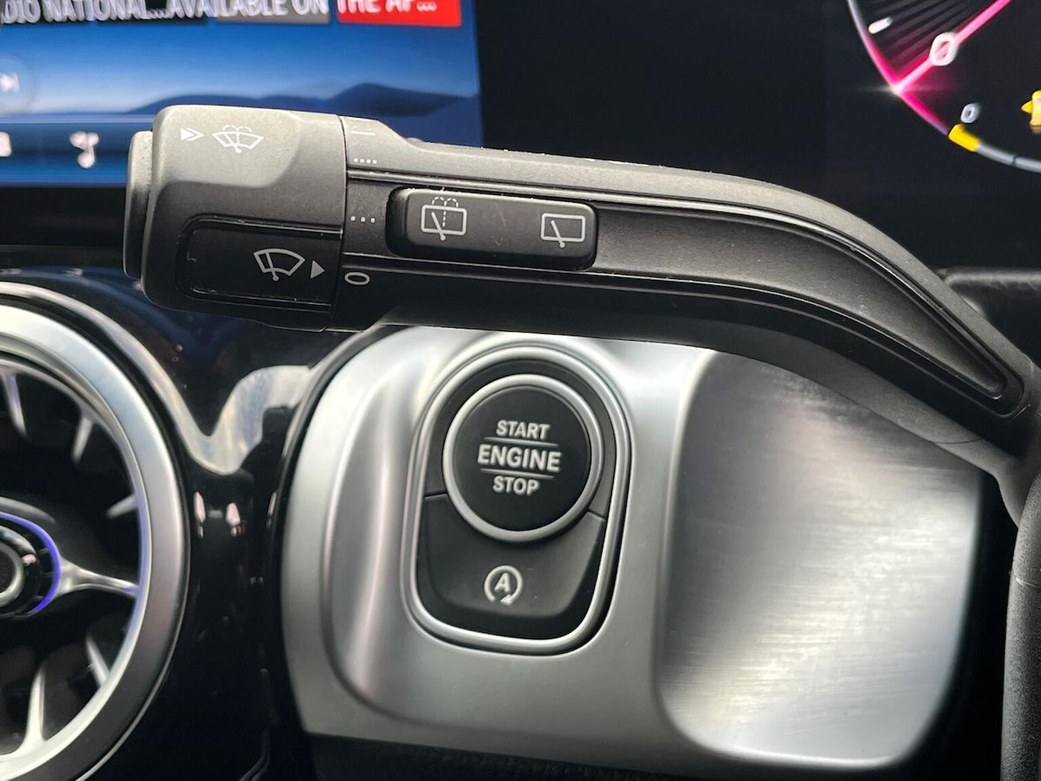 Used Mercedes-Benz GLB 2024 for sale - 76396953: Photo 28