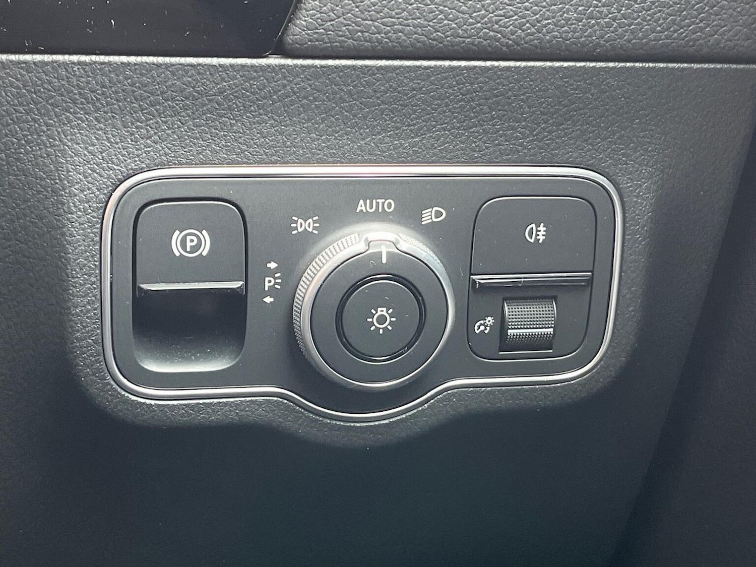 Used Mercedes-Benz GLA 2023 for sale - 76144201: Photo 22