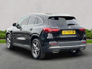 Used Mercedes-Benz GLA 2023 for sale - 76144201: Photo 2