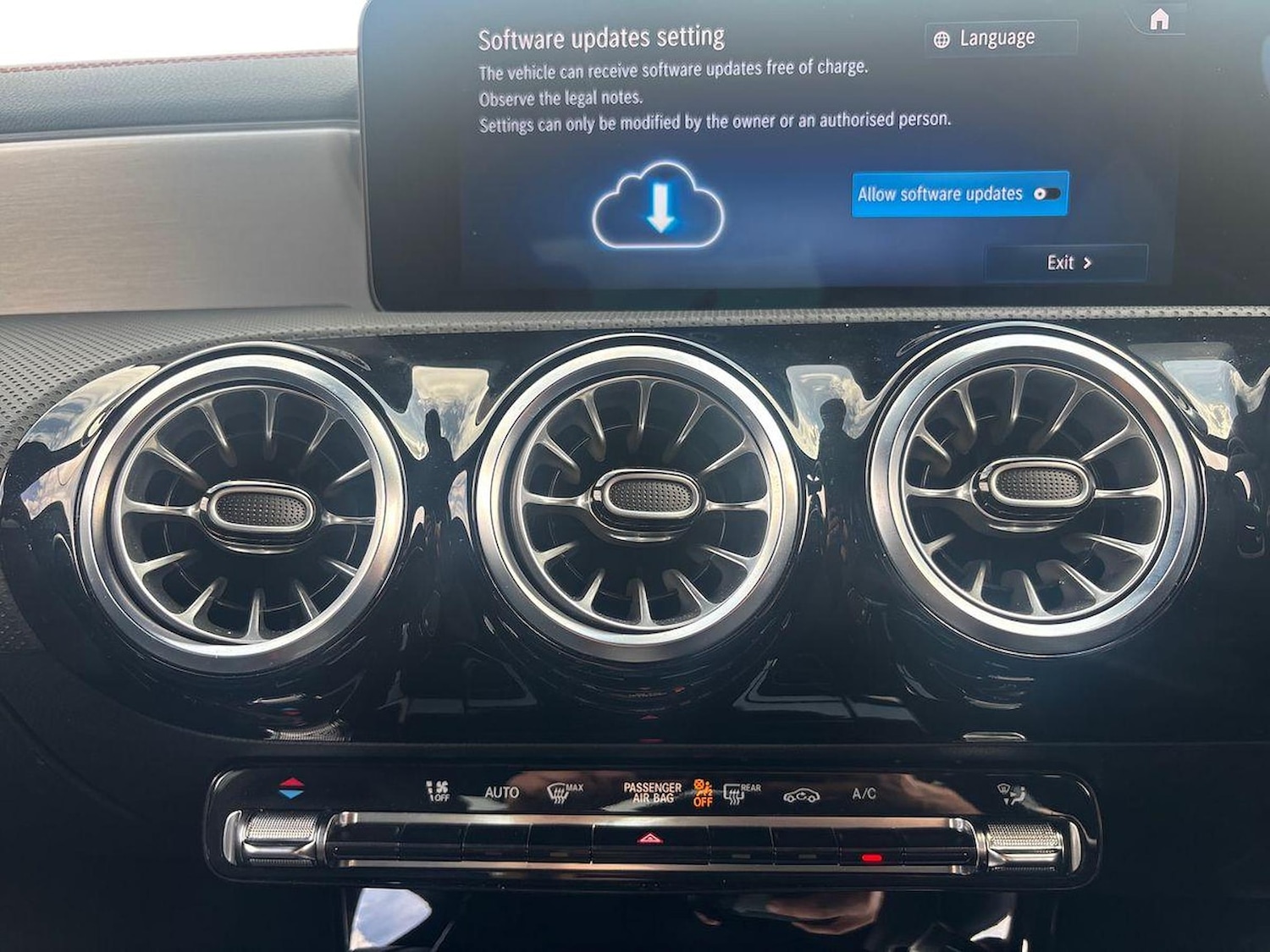 Used Mercedes-Benz CLA 2024 for sale - 76627939: Photo 8