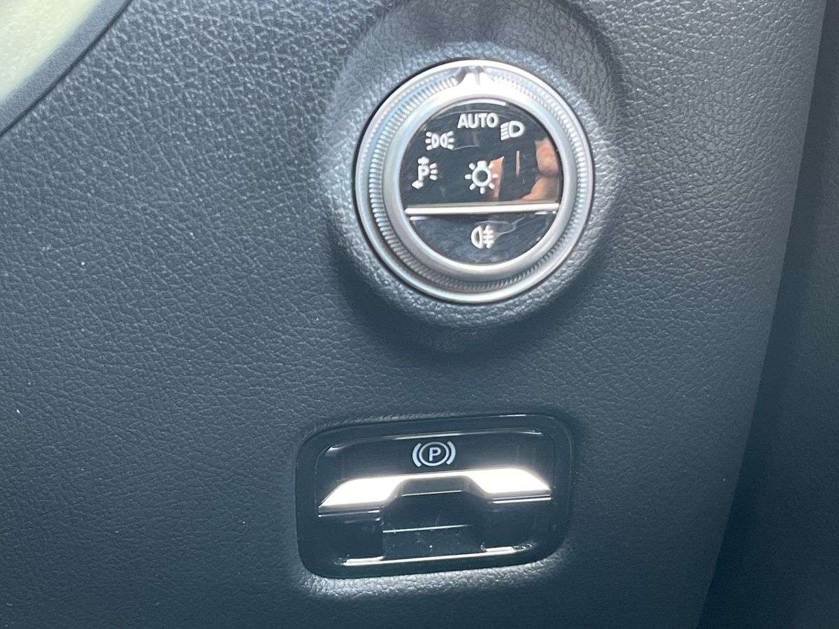 Used Mercedes-Benz C Class 2022 for sale - 78090976: Photo 22