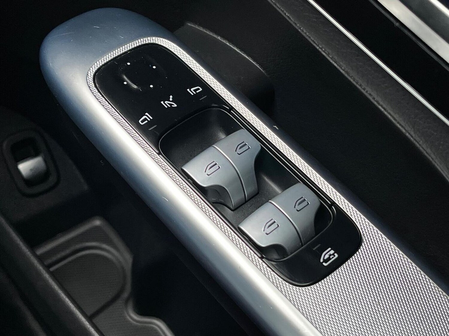 Used Mercedes-Benz GLC 2023 for sale - 77033496: Photo 21