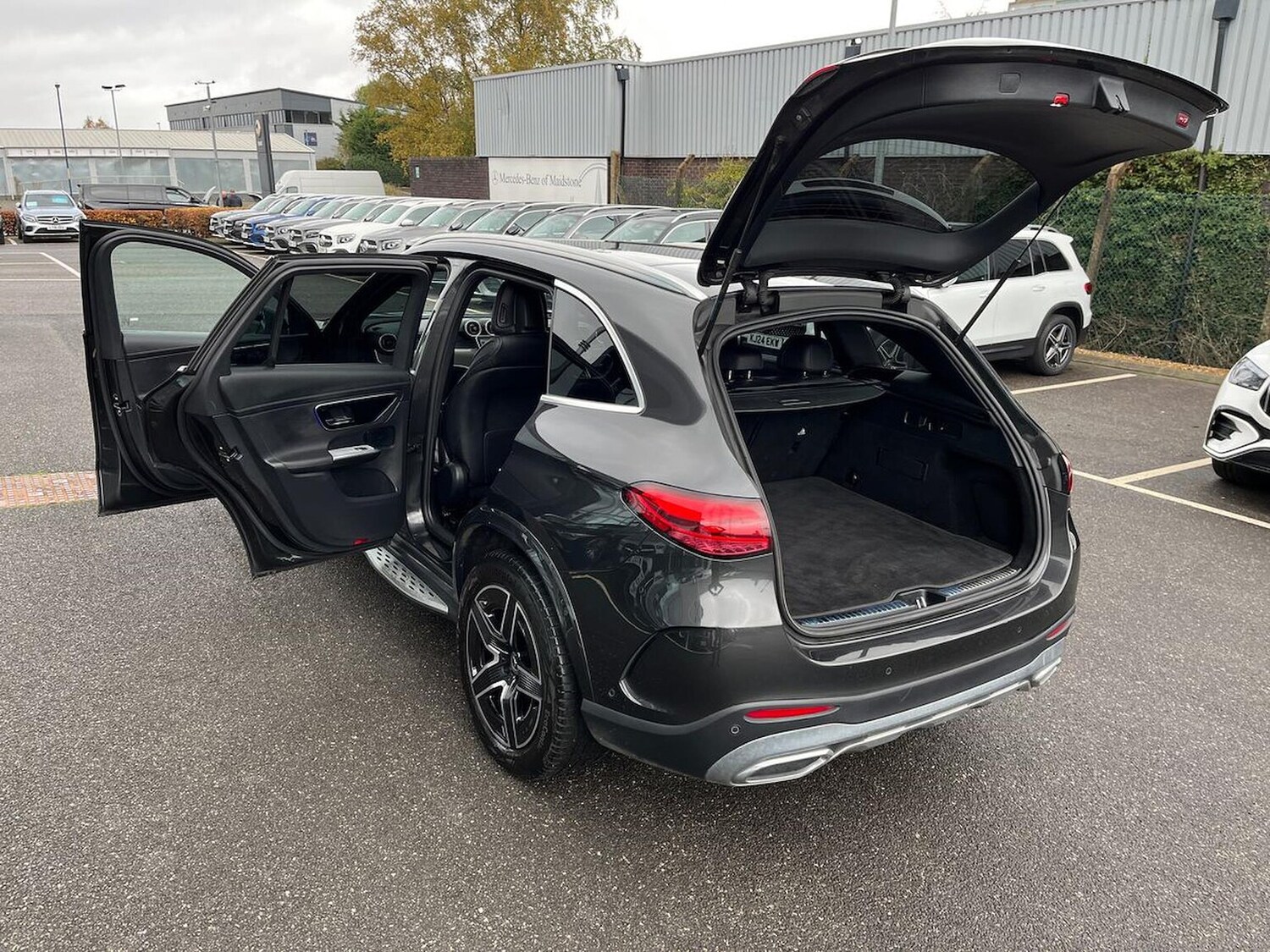 Used Mercedes-Benz GLC 2023 for sale - 77033496: Photo 40