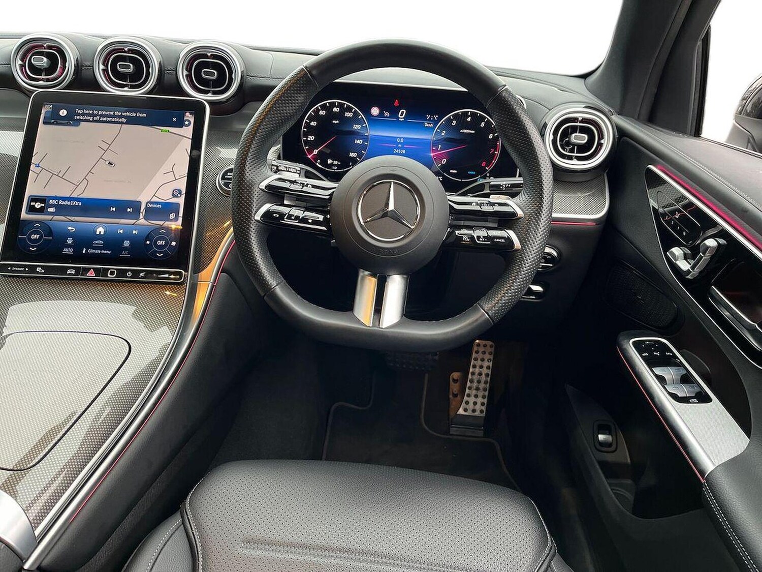 Used Mercedes-Benz GLC 2024 for sale - 76859182: Photo 9