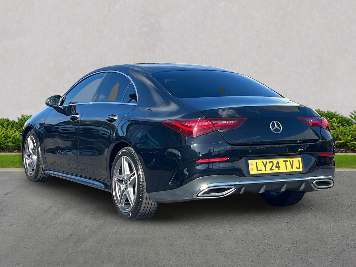 Used Mercedes-Benz CLA 2024 for sale - 76149481: Photo 2