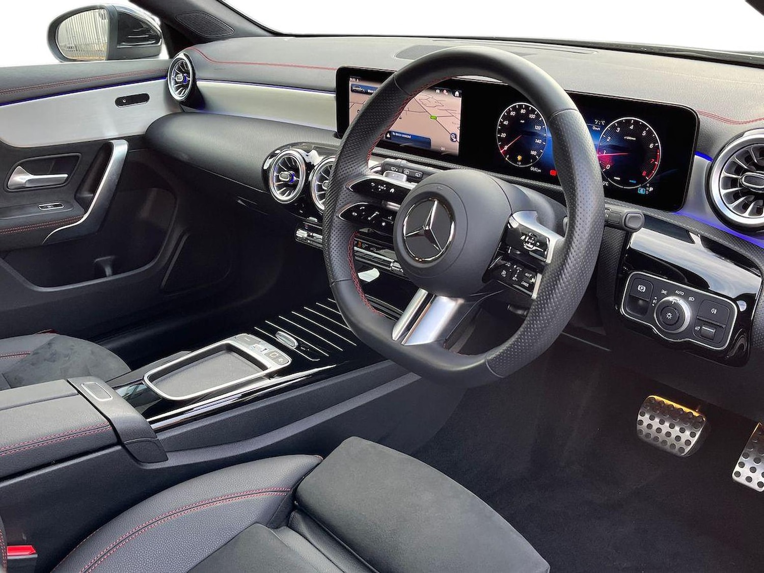 Used Mercedes-Benz CLA 2025 for sale - 76127232: Photo 15