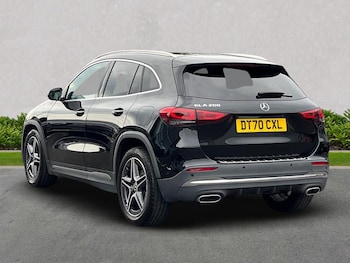 Used Mercedes-Benz GLA 2021 for sale - 76134195: Photo 2