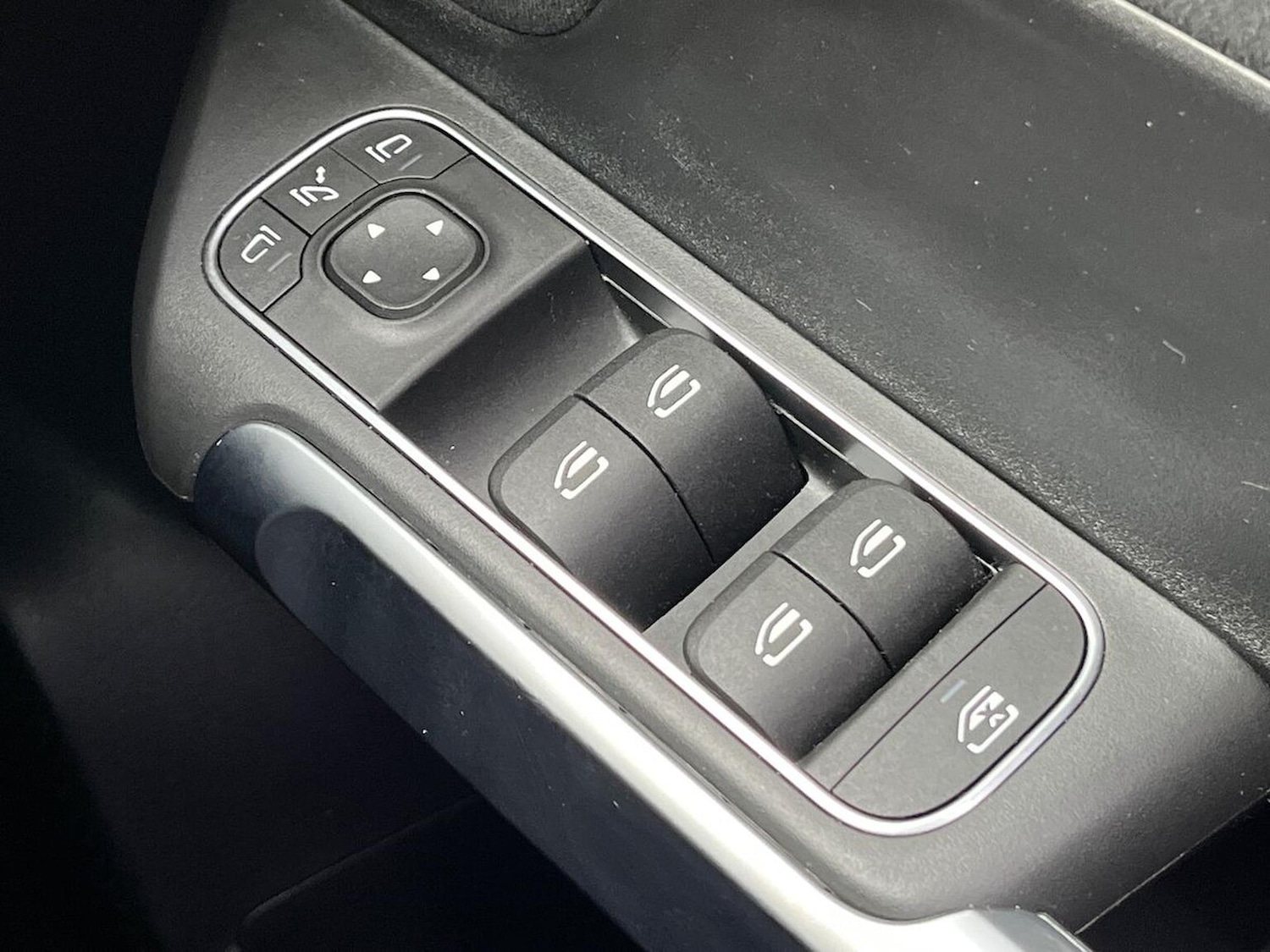 Used Mercedes-Benz GLB 2021 for sale - 76134200: Photo 21