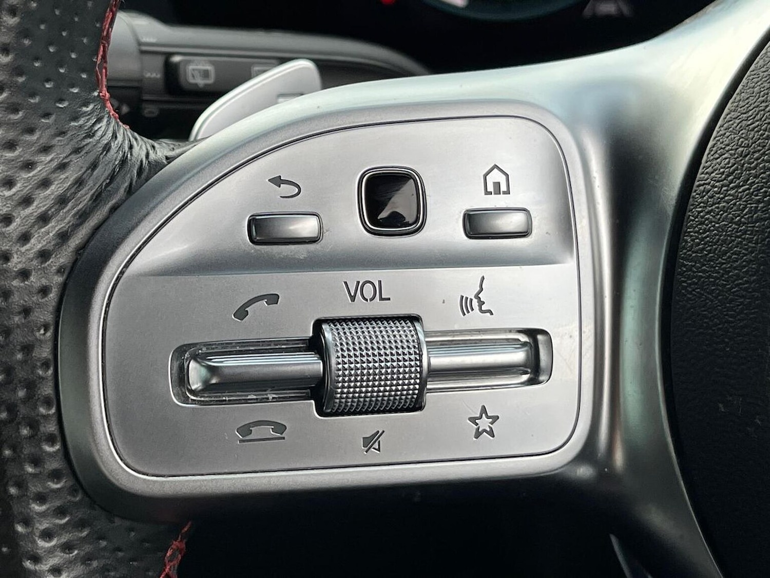 Used Mercedes-Benz GLB 2021 for sale - 76134200: Photo 26
