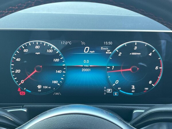 Used Mercedes-Benz GLB 2023 for sale - 76187164: Photo 10