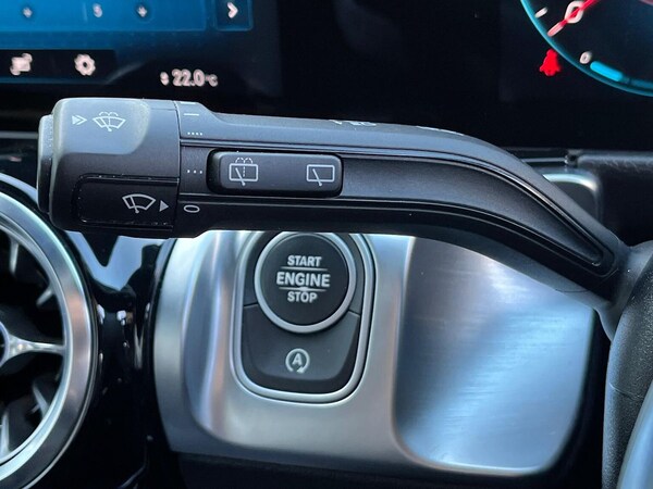 Used Mercedes-Benz GLB 2023 for sale - 76187164: Photo 28