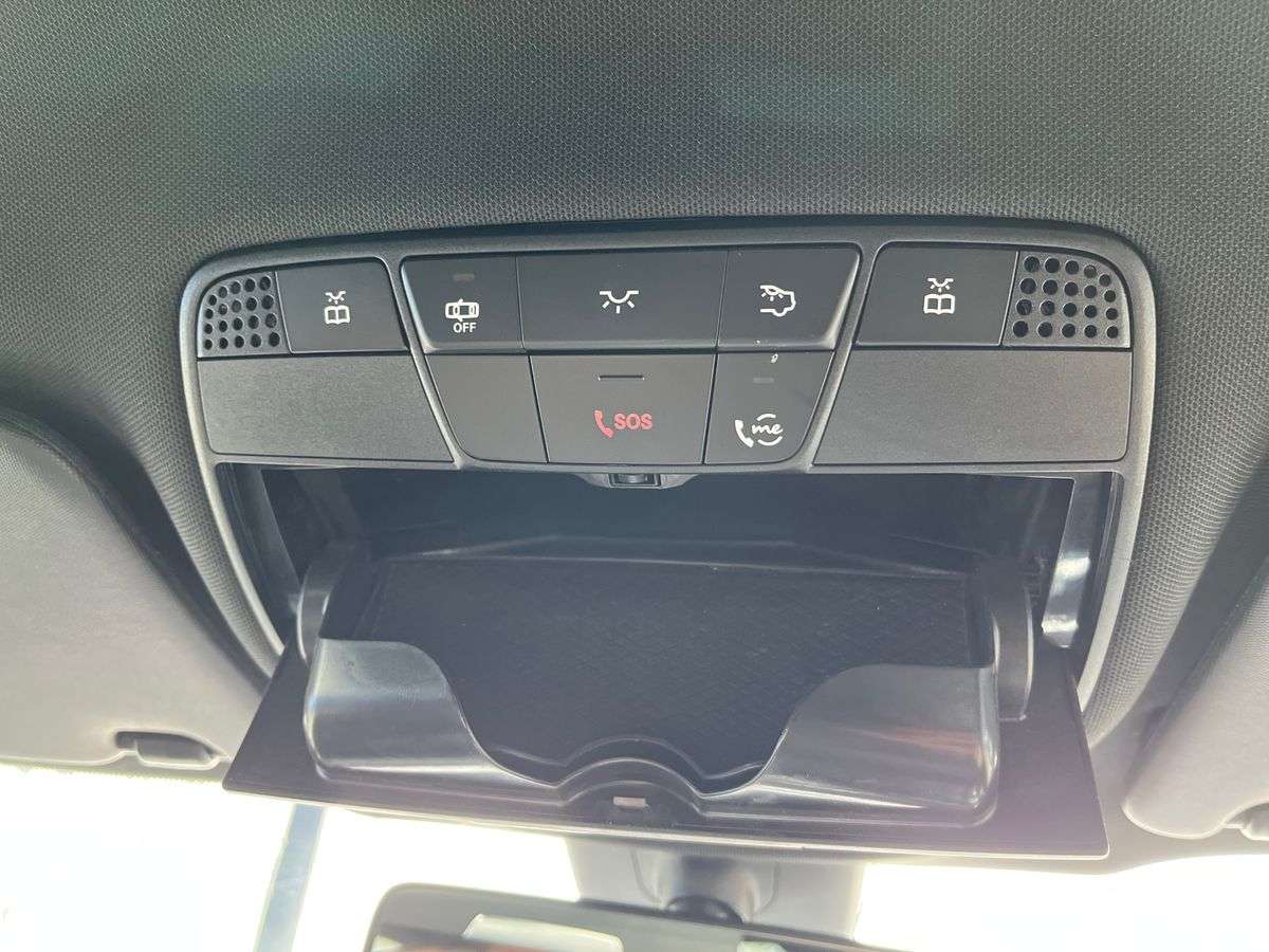 Used Mercedes-Benz GLC 2020 for sale - 78196137: Photo 14