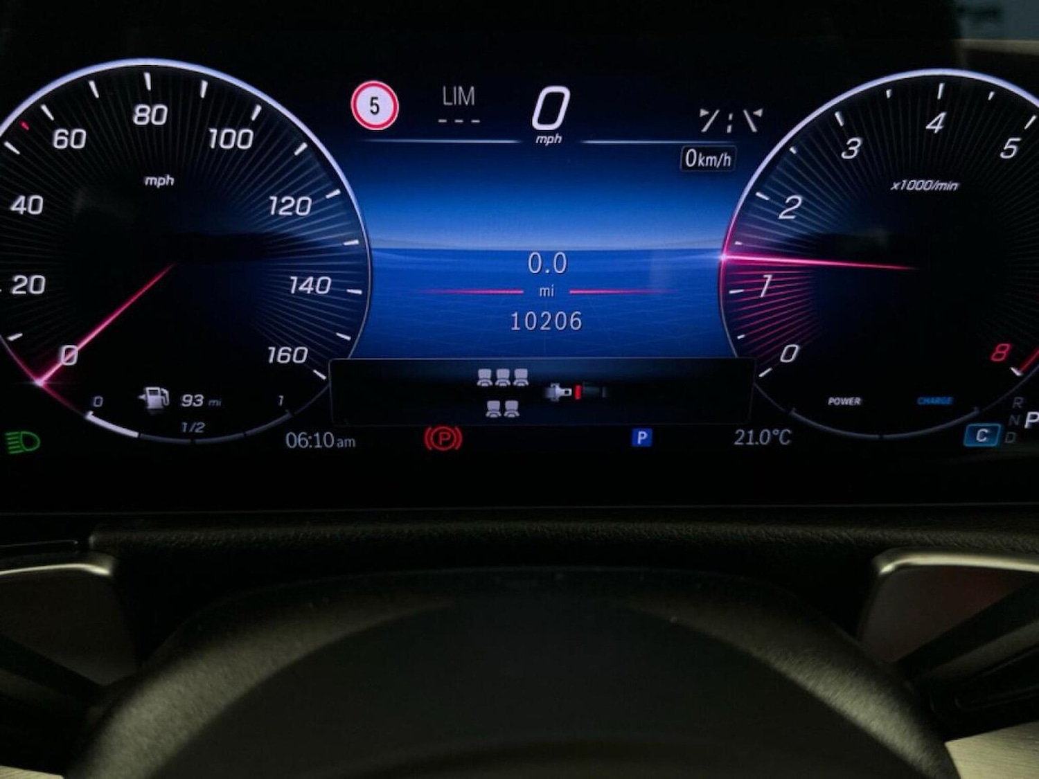 Used Mercedes-Benz GLB 2024 for sale - 76127241: Photo 5