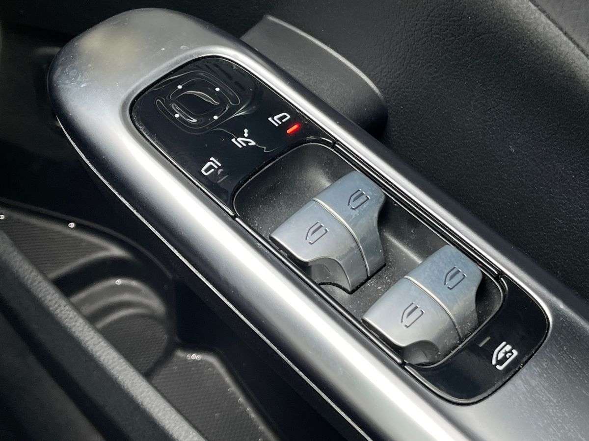 Used Mercedes-Benz C Class 2025 for sale - 78196132: Photo 21