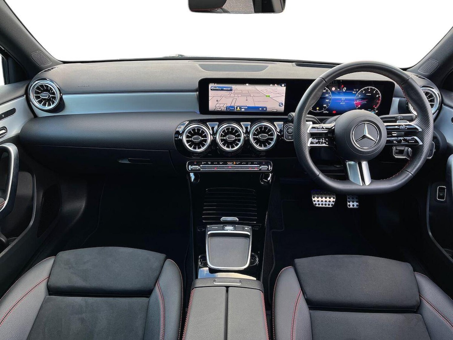 Used Mercedes-Benz A-Class 2024 for sale - 76565479: Photo 8