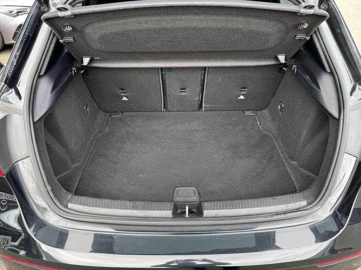 Used Mercedes-Benz A-Class 2018 for sale - 78192161: Photo 17