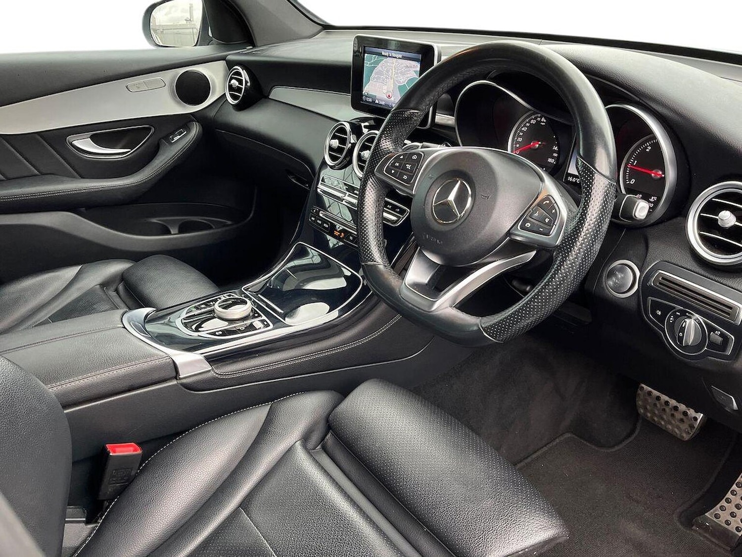 Used Mercedes-Benz GLC 2018 for sale - 76426774: Photo 15