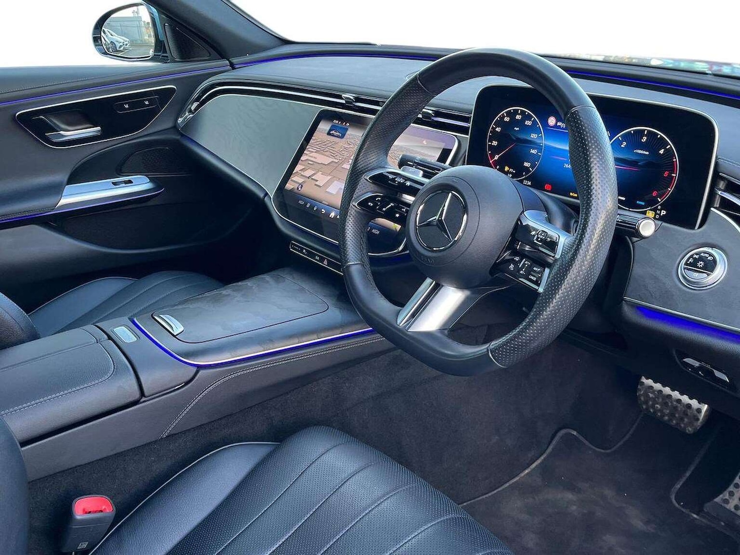 Used Mercedes-Benz E Class 2024 for sale - 77775184: Photo 15