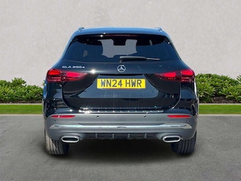 Used Mercedes-Benz GLA 2024 for sale - 78470109: Photo