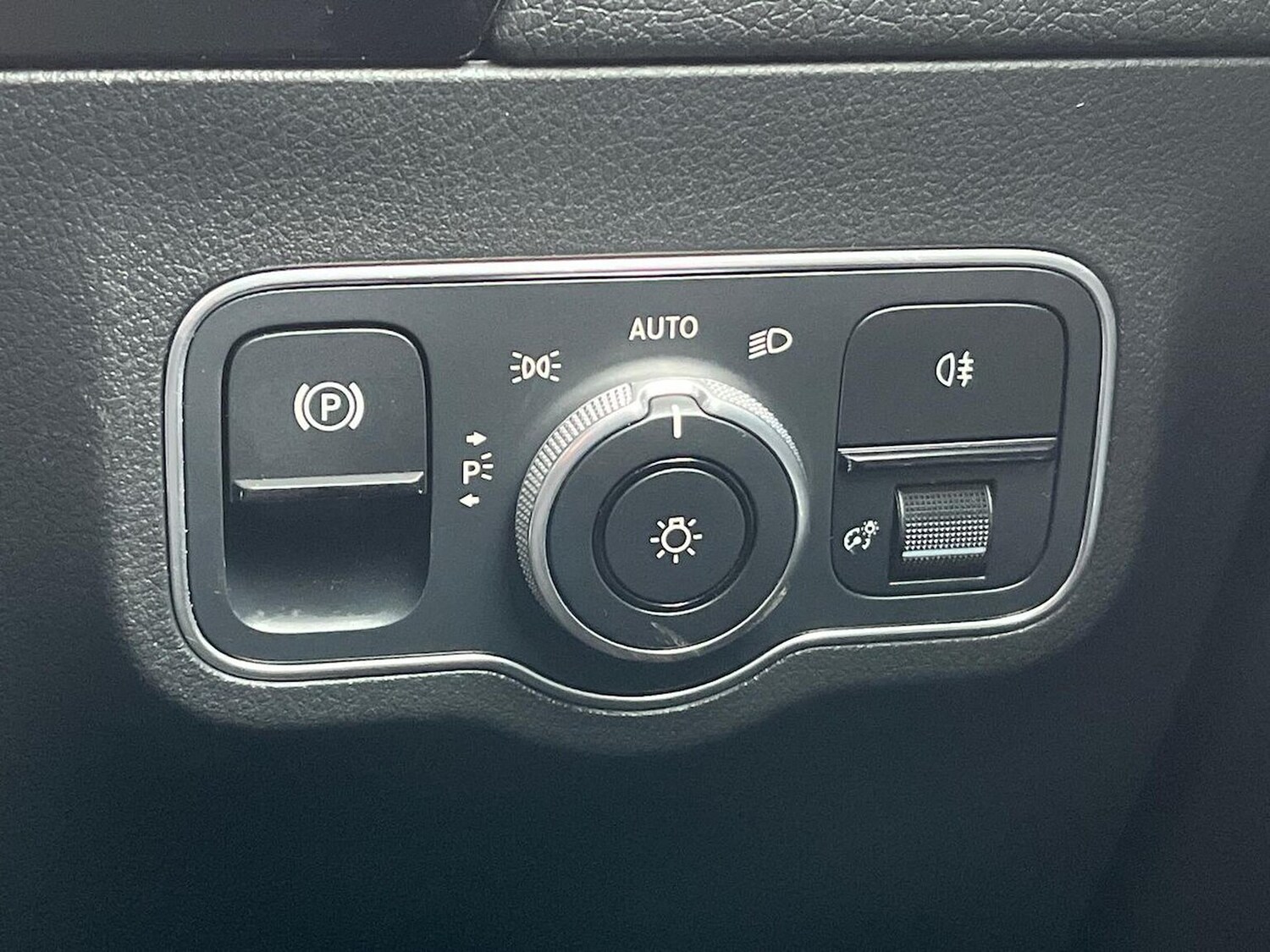 Used Mercedes-Benz EQA 2022 for sale - 76577216: Photo 24