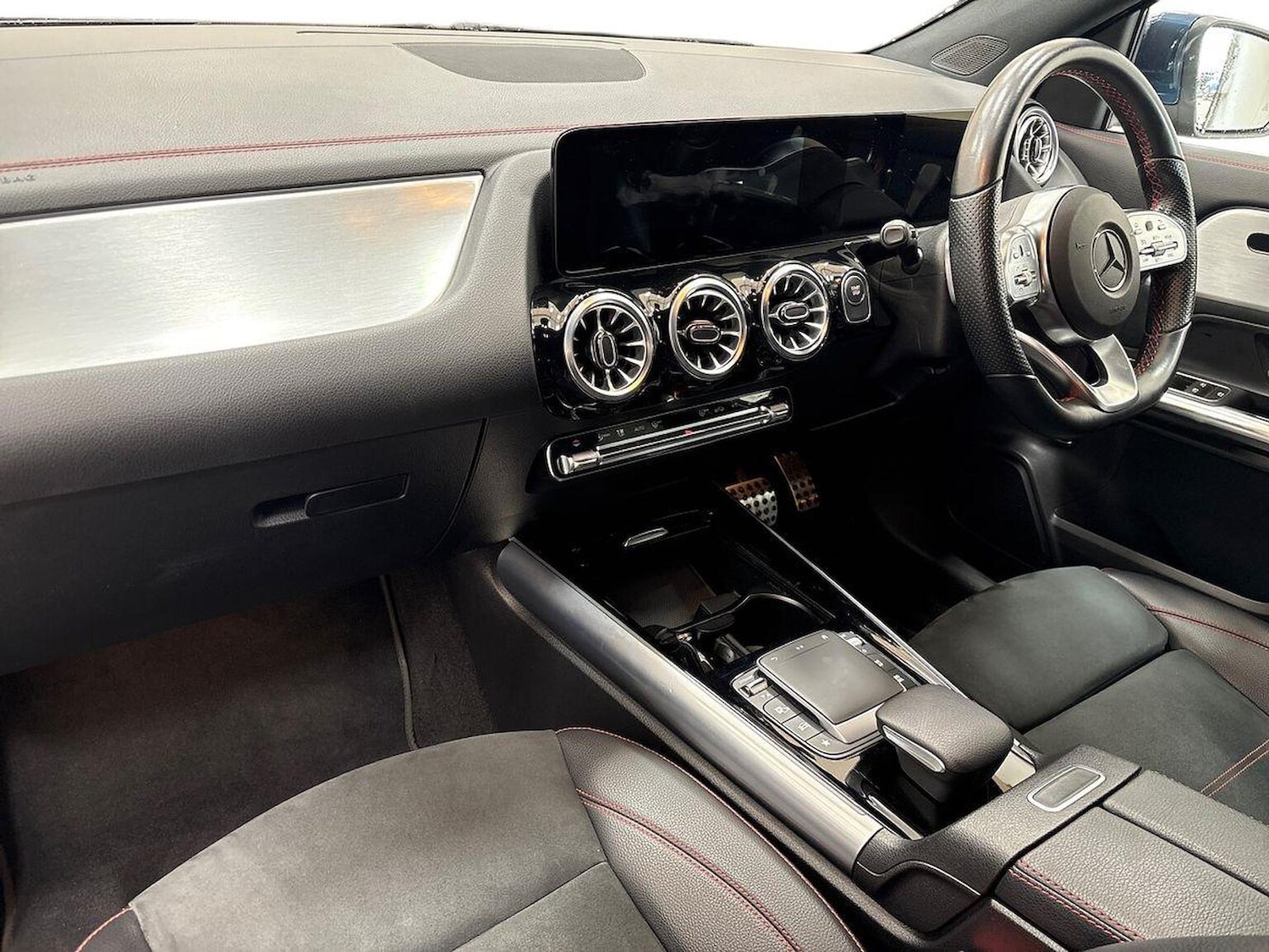 Used Mercedes-Benz EQA 2022 for sale - 76577216: Photo 3