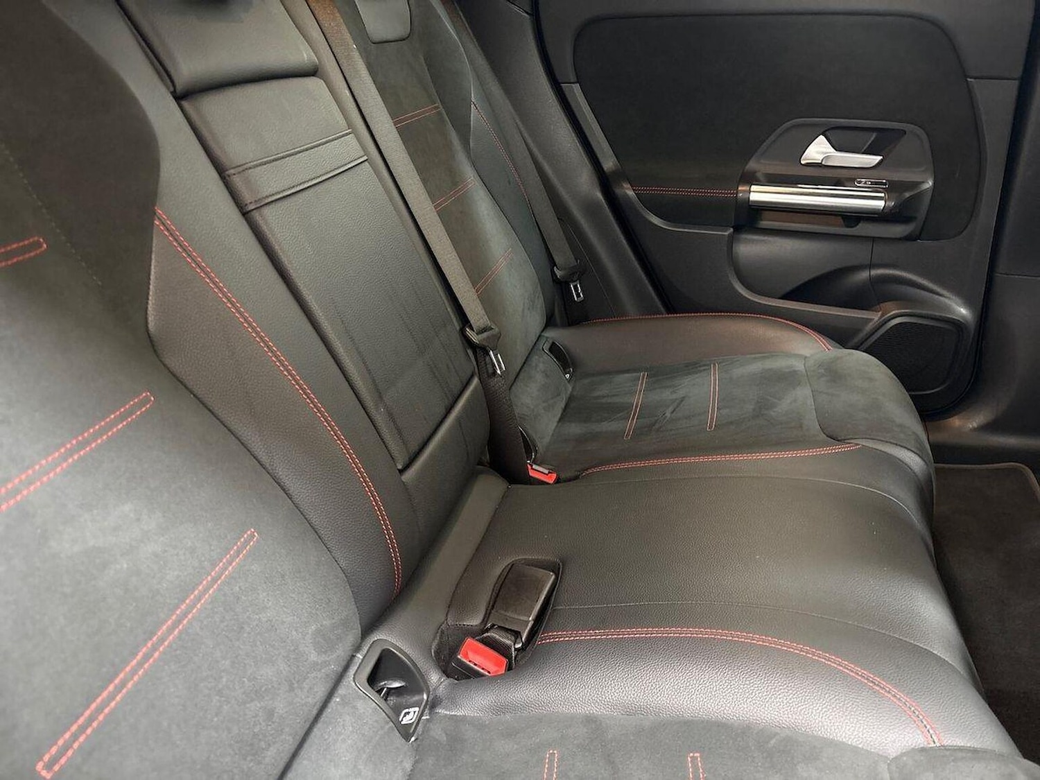 Used Mercedes-Benz EQA 2022 for sale - 76577216: Photo 8