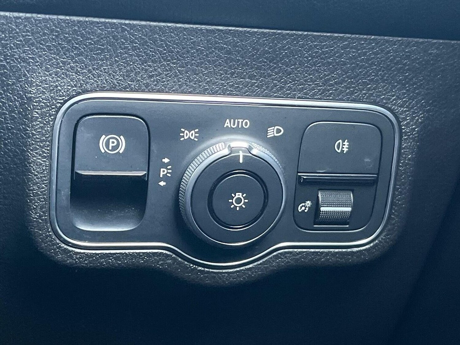 Used Mercedes-Benz GLB 2022 for sale - 77488220: Photo 24