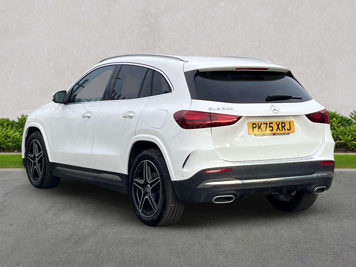 Used Mercedes-Benz GLA 2025 for sale - 78196186: Photo 2