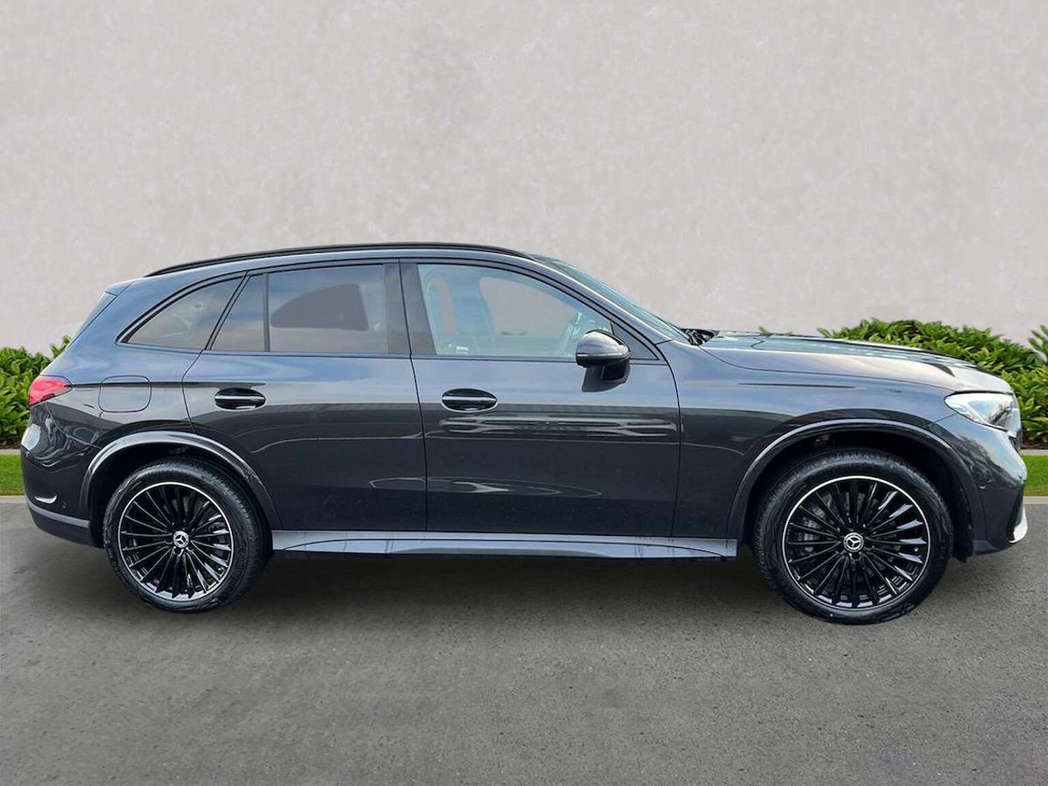 Used Mercedes-Benz GLC 2025 for sale - 77595502: Photo 3