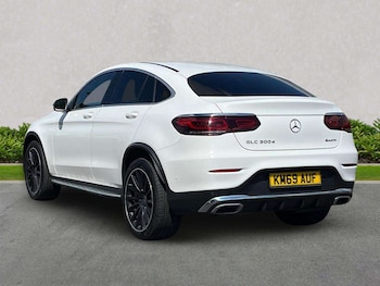 Used Mercedes-Benz GLC 2019 for sale - 79360003: Photo