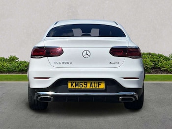 Used Mercedes-Benz GLC 2019 for sale - 79360003: Photo