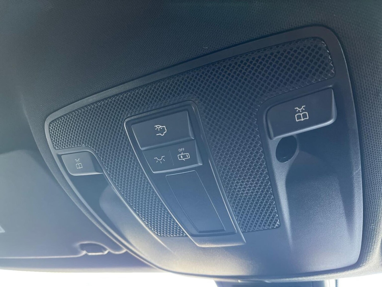 Used Mercedes-Benz A-Class 2017 for sale - 76791862: Photo 14