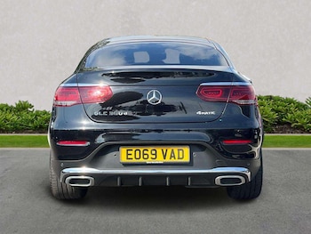 Used Mercedes-Benz GLC 2019 for sale - 79091547: Photo