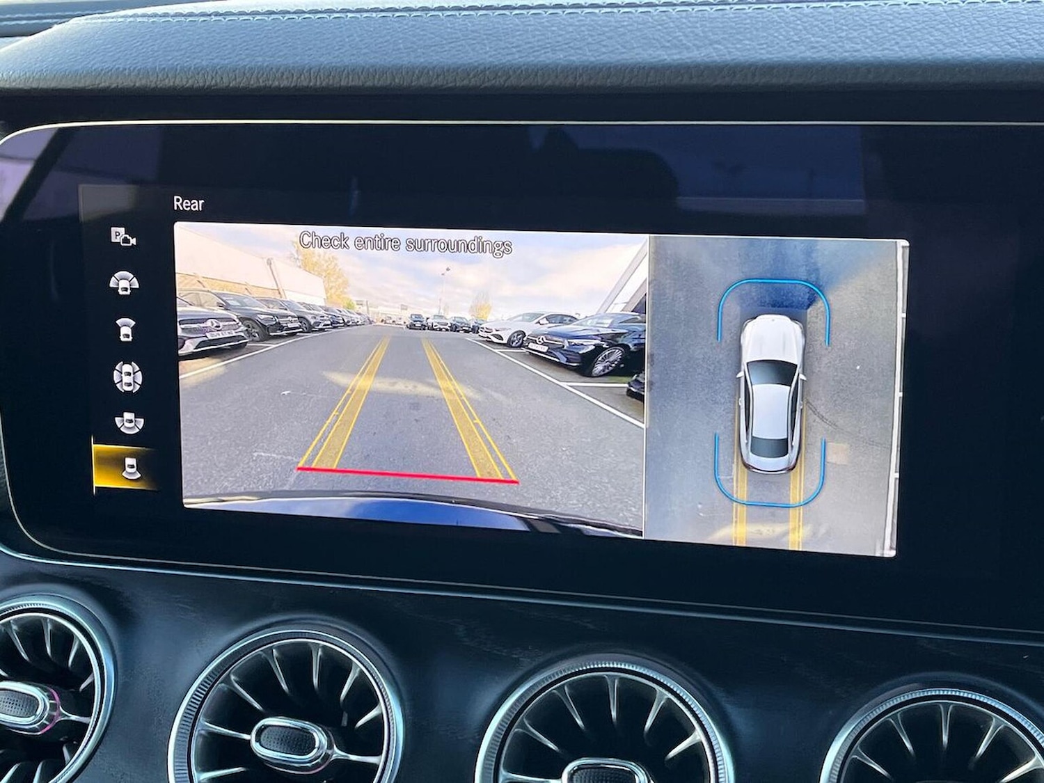 Used Mercedes-Benz E Class 2023 for sale - 76577209: Photo 25