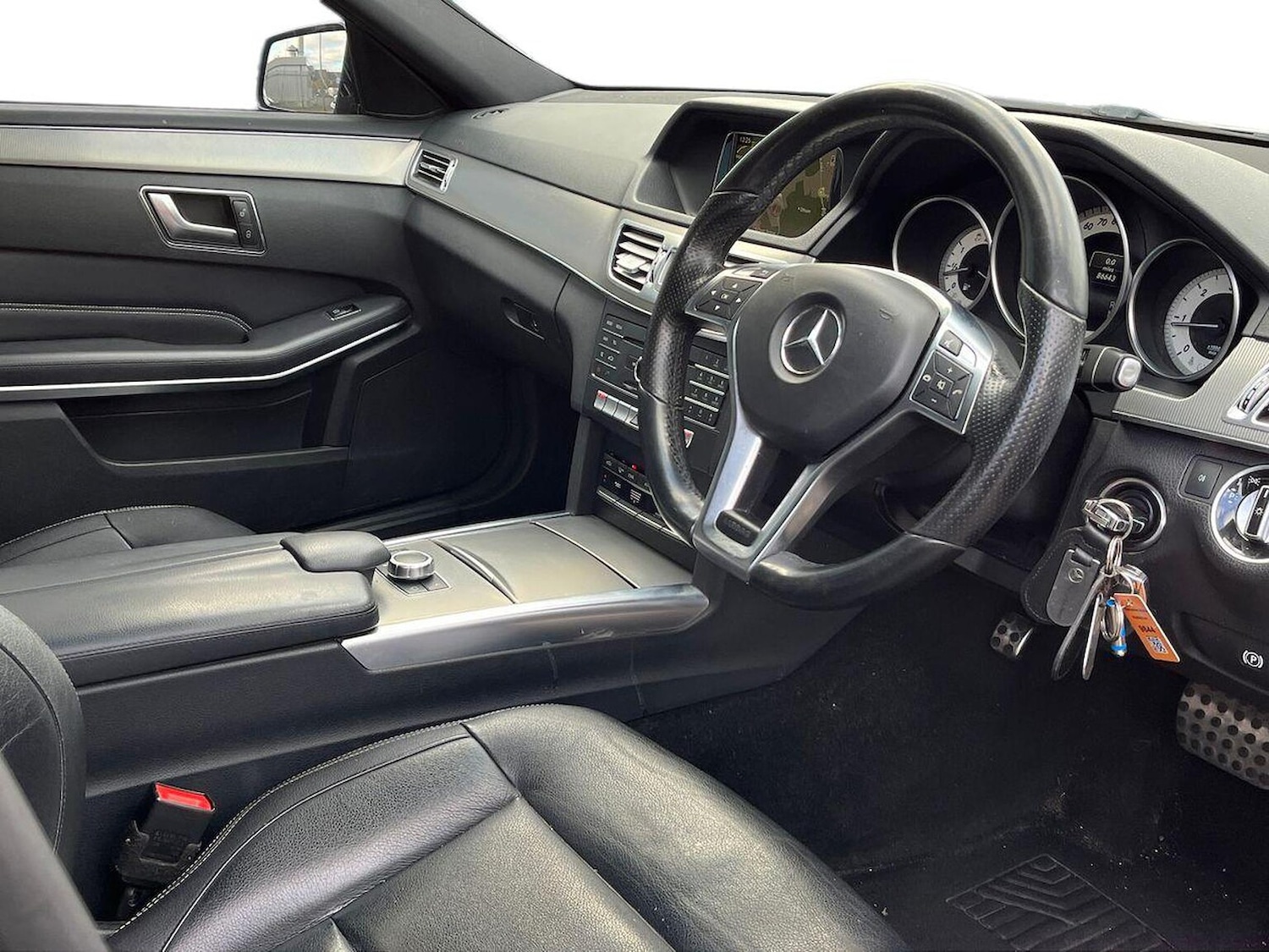 Used Mercedes-Benz E Class 2016 for sale - 76637674: Photo 15