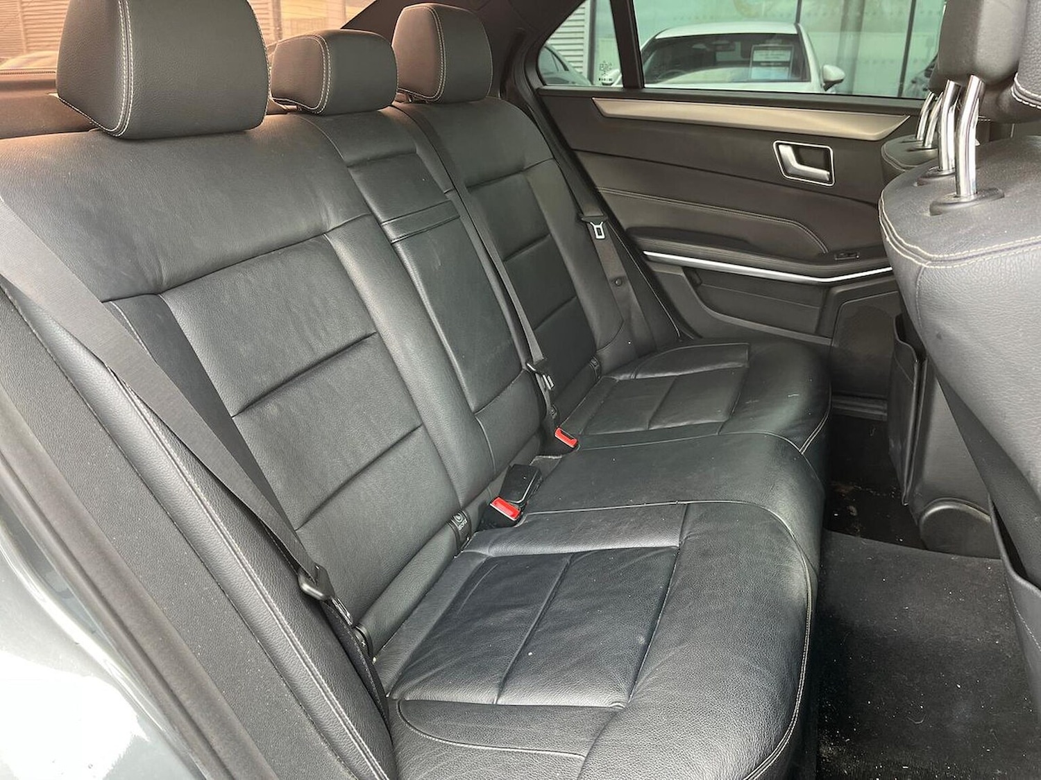 Used Mercedes-Benz E Class 2016 for sale - 76637674: Photo 16