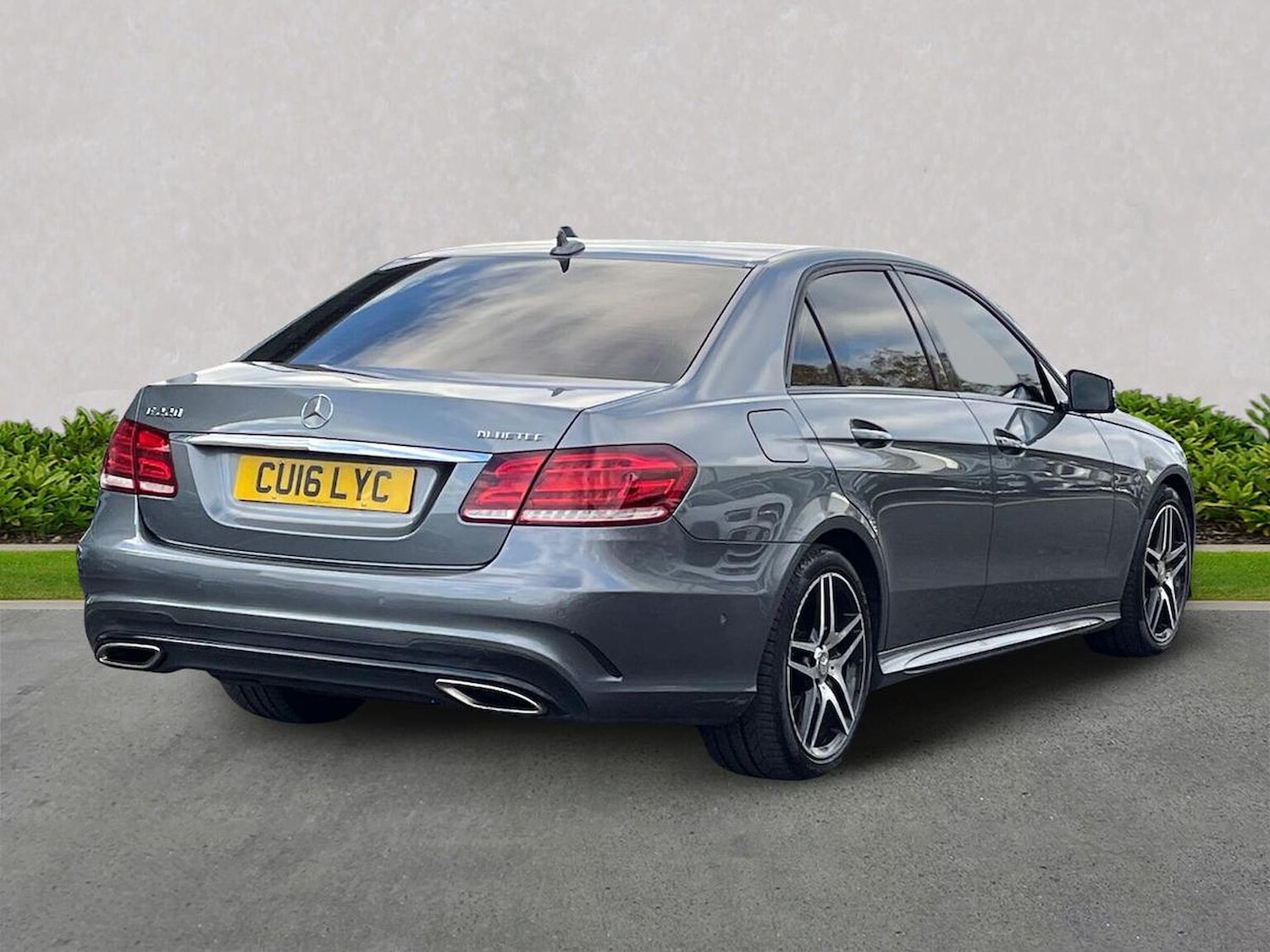 Used Mercedes-Benz E Class 2016 for sale - 76637674: Photo 18