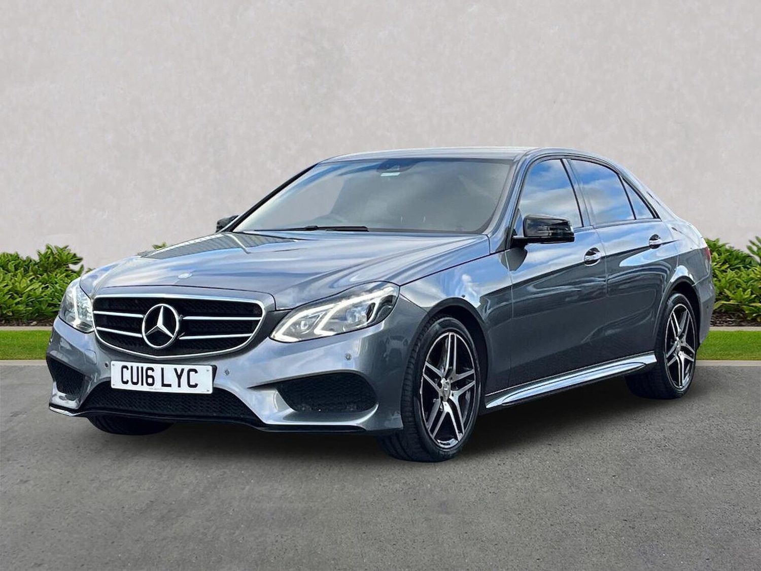 Used Mercedes-Benz E Class 2016 for sale - 76637674: Photo 20