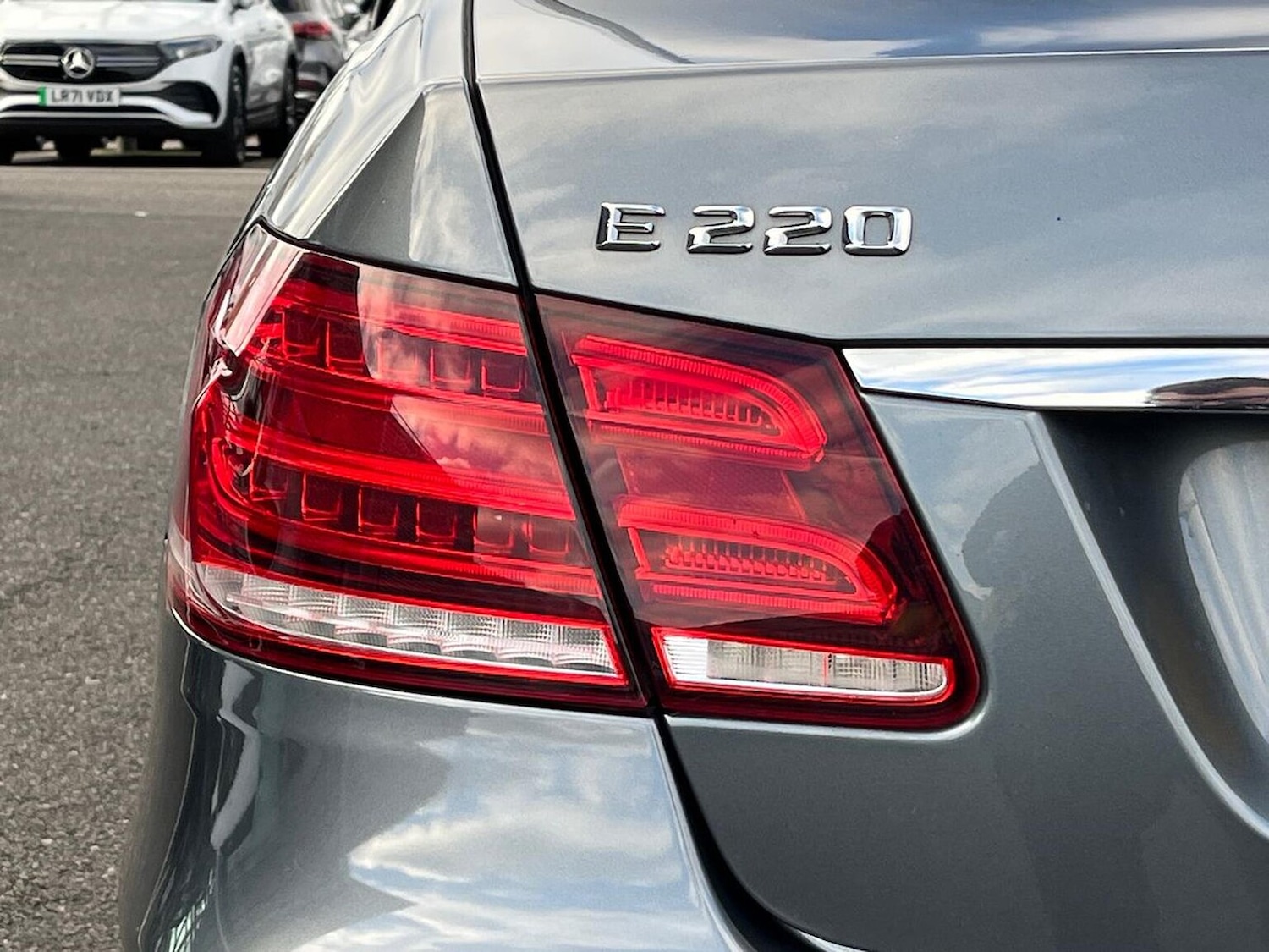 Used Mercedes-Benz E Class 2016 for sale - 76637674: Photo 36