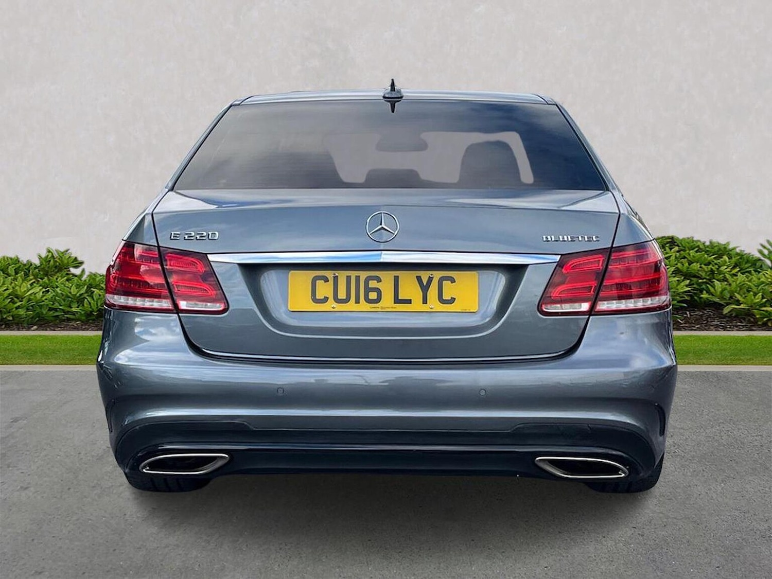 Used Mercedes-Benz E Class 2016 for sale - 76637674: Photo 4